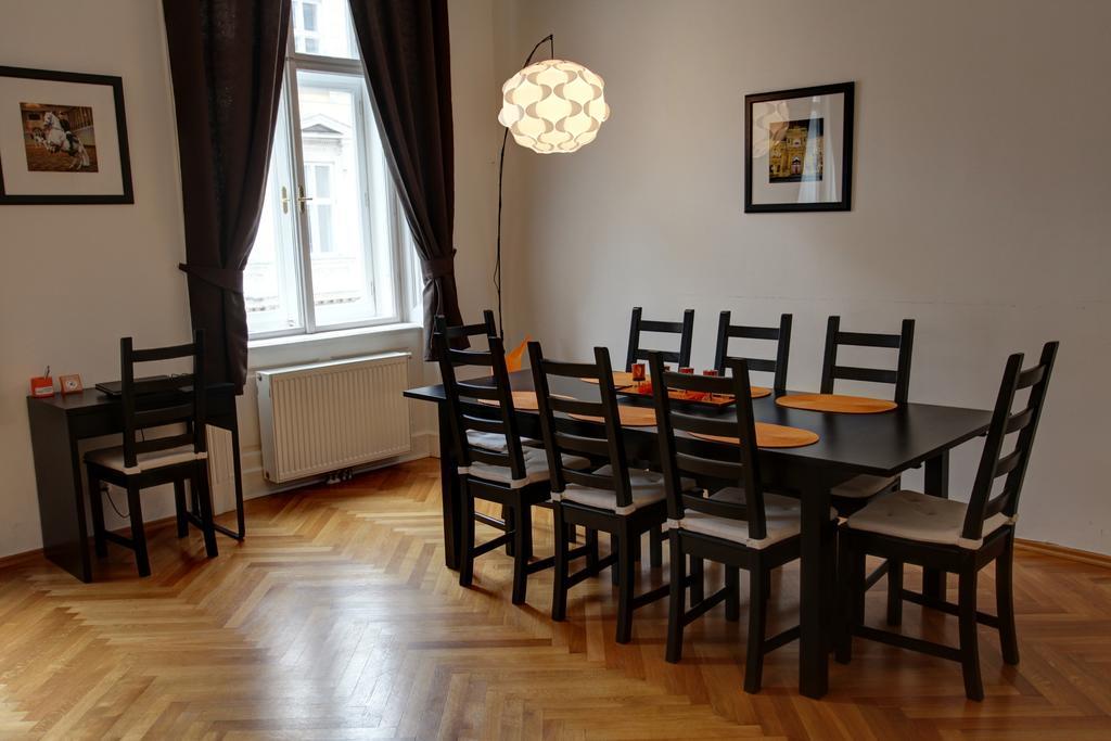 Gasser Apartments - Altstadt City Center Vienna Room photo